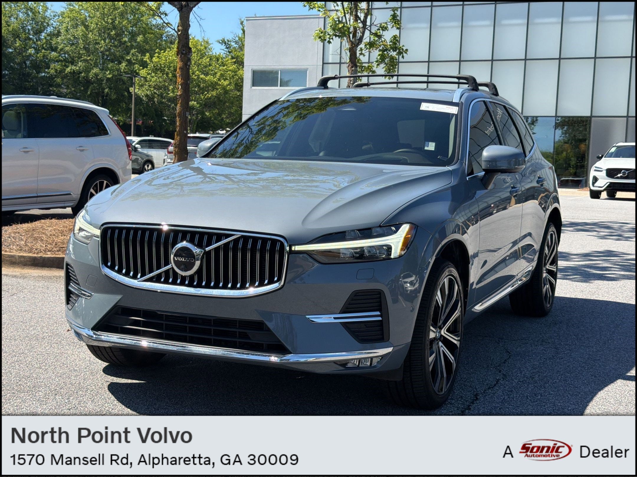2023 Volvo XC60 B5 Ultimate Bright Theme AWD's photo