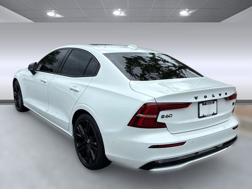 Certified 2024 Volvo S60 Recharge Plug-In Hybrid T8 Ultimate Black Edition T8 eAWD PHEV Ultimate Black Edition