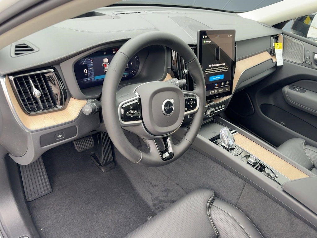 New 2026 Volvo XC60 B5 Ultra SUV