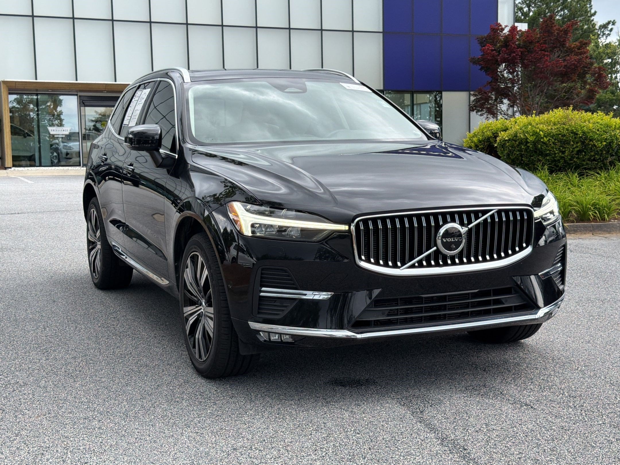 XC60 B5 Plus SUV