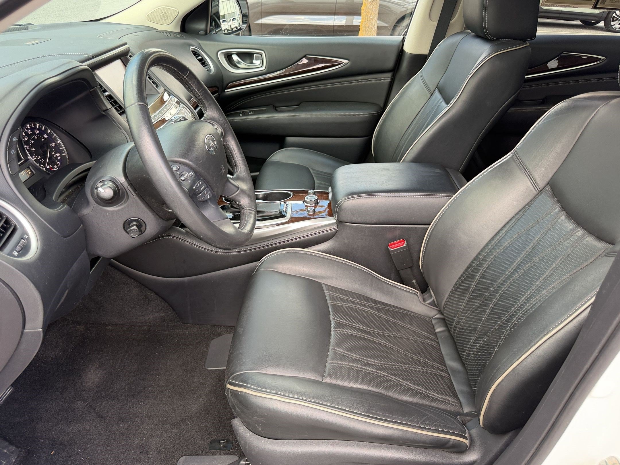 2019 INFINITI QX60 LUXE SUV