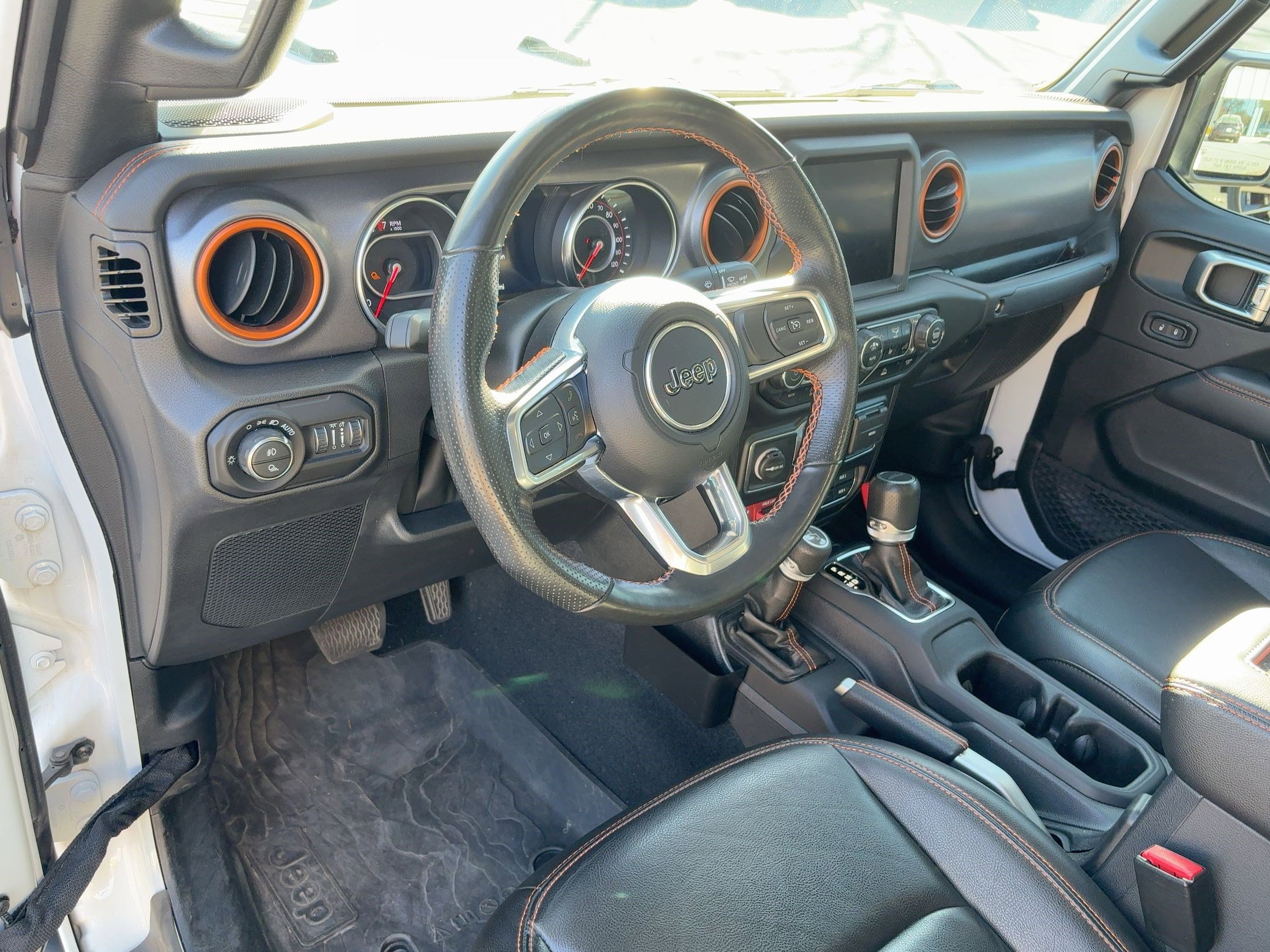 2022 Jeep Gladiator Mojave photo 4