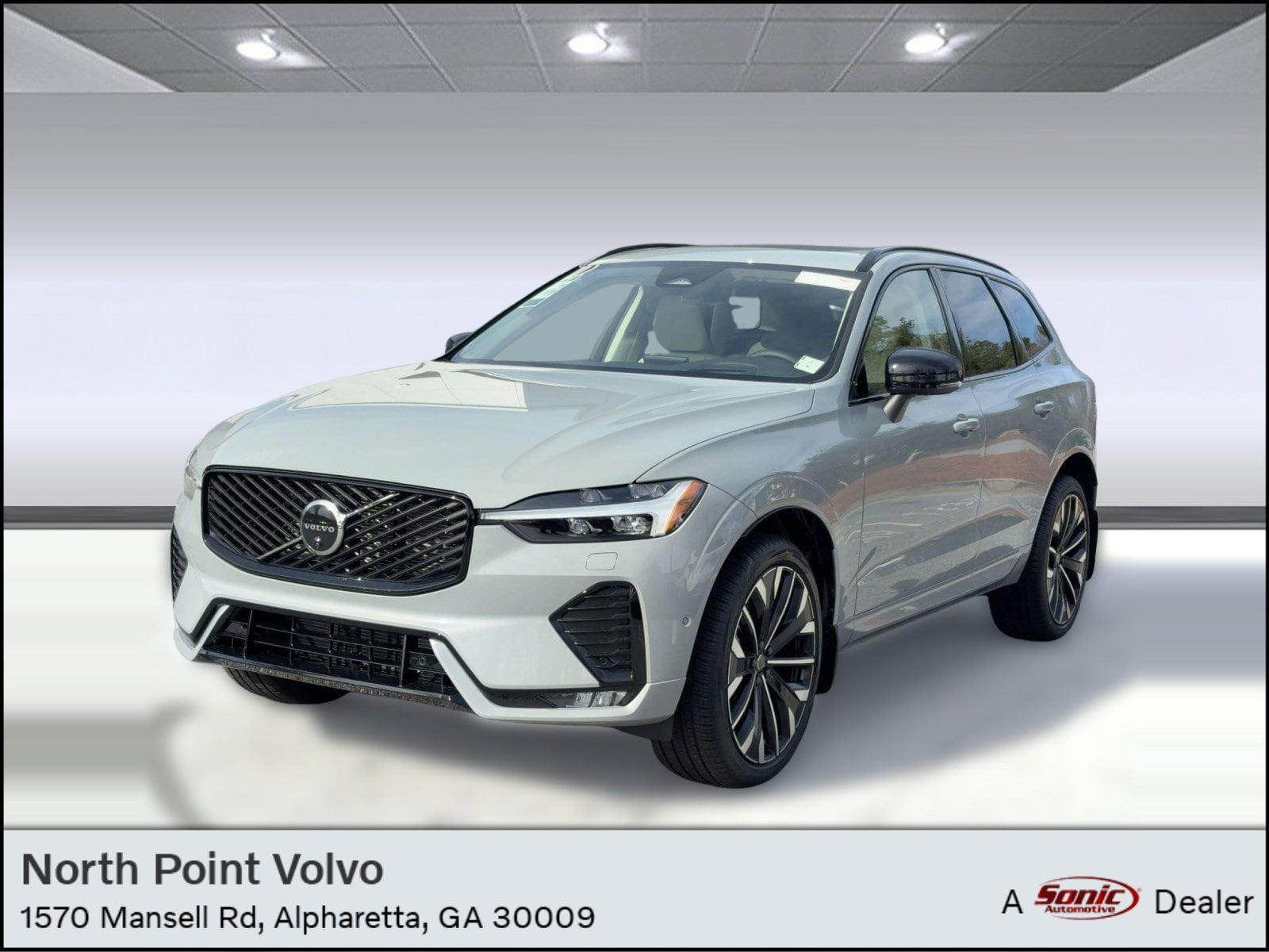 2026 Volvo XC60 B5 Ultra Dark AWD's photo