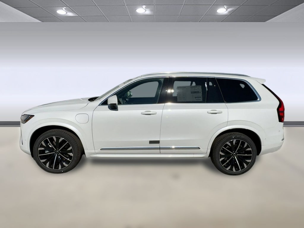 New 2026 Volvo XC90 plug-in hybrid T8 Plus 7-Seater SUV