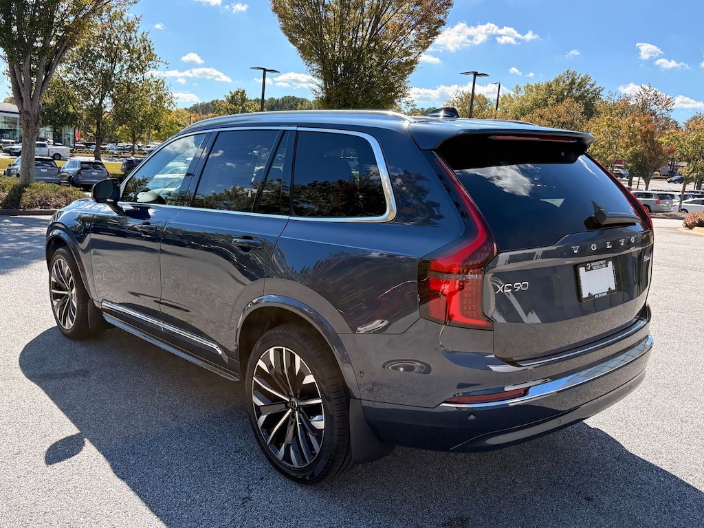 New 2026 Volvo XC90 B6 Plus 7 Passenger SUV