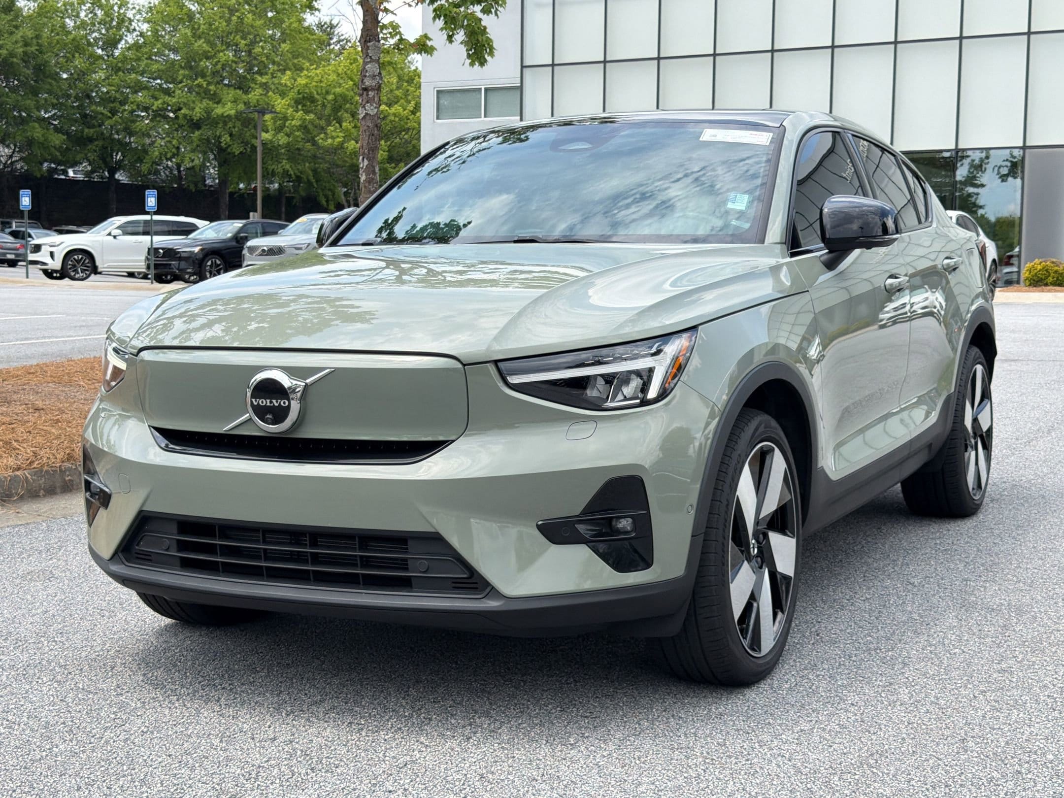 2023 Volvo C40 P8 Recharge Ultimate AWD's photo