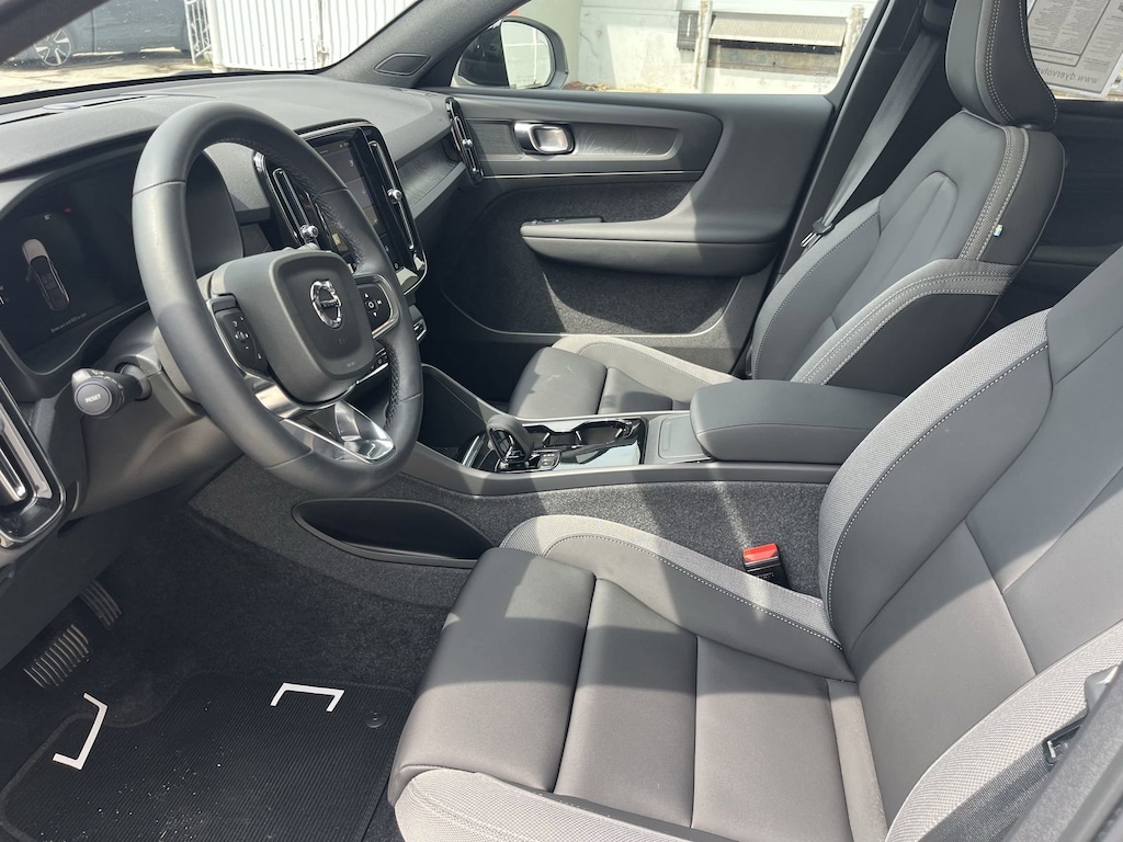 Certified 2024 Volvo C40 Recharge Pure Electric Plus Twin AWD Plus
