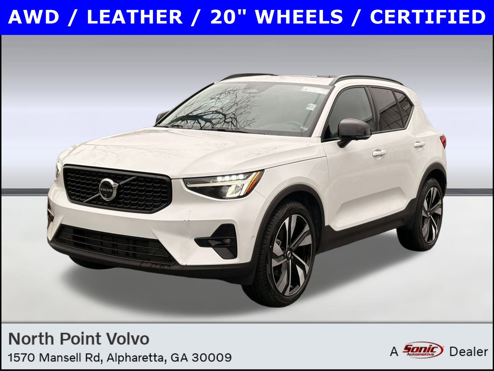 2025 Volvo XC40 Plus's photo