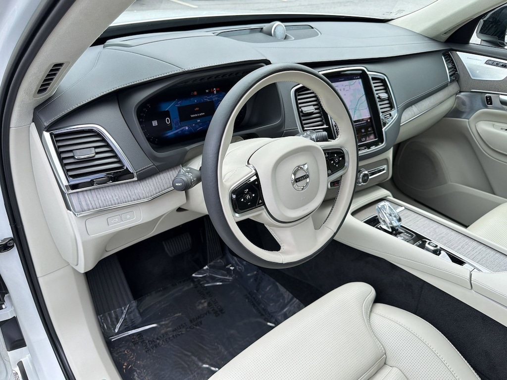 Certified 2023 Volvo XC90 Recharge Plug-In Hybrid T8 Ultimate 7 Passenger SUV