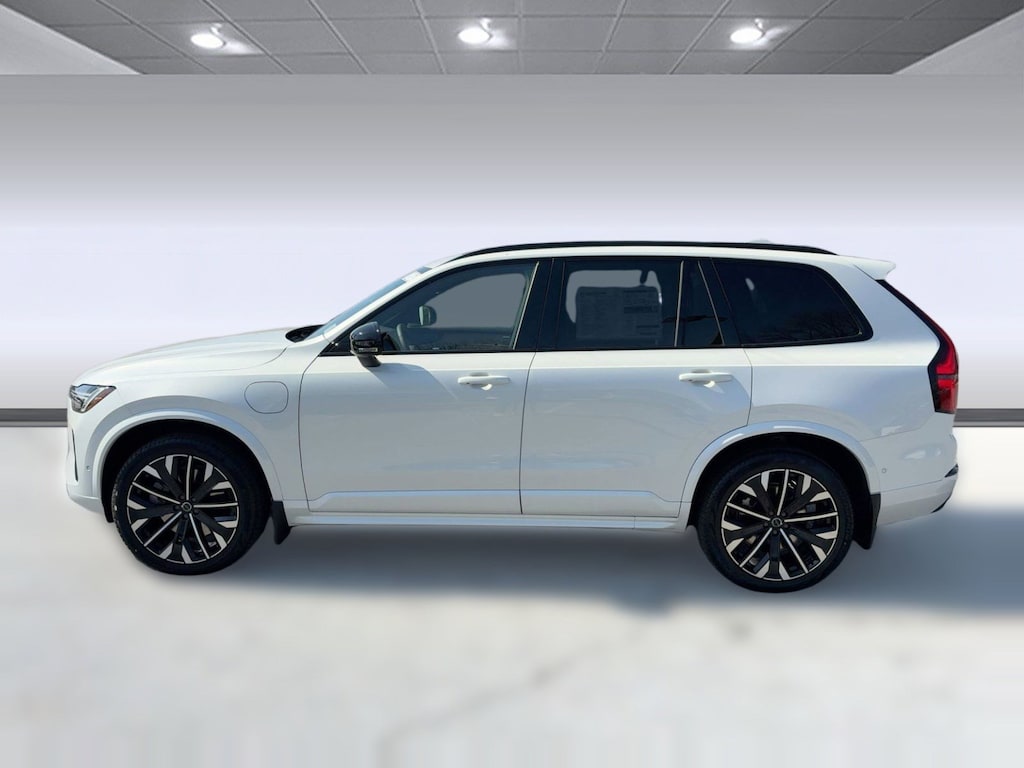 New 2026 Volvo XC90 plug-in hybrid T8 Ultra Dark Theme 7-Seater SUV
