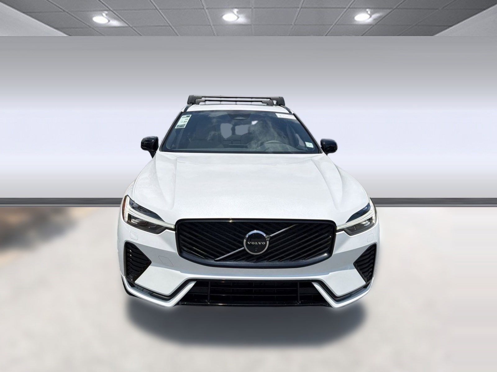 2026 Volvo XC60 Plus - Photo 6