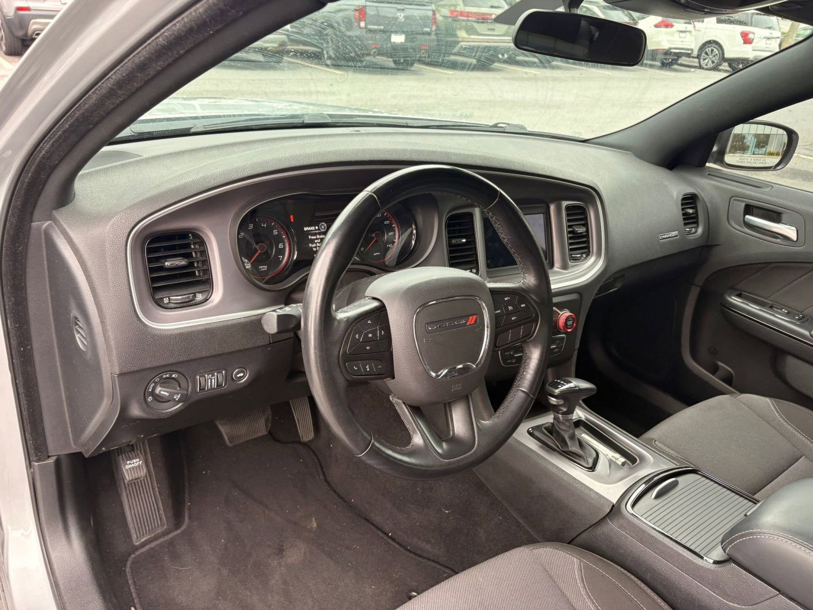 2022 Dodge Charger SXT photo 4