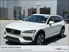 2026 Volvo V60 Cross Country B5 Plus Wagon