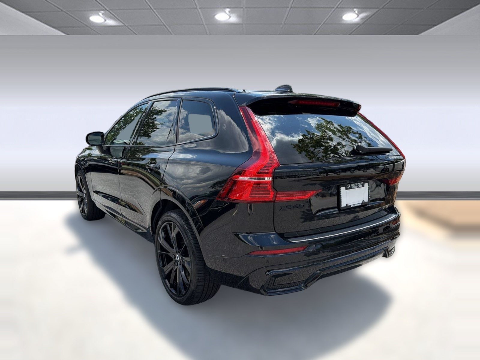 XC60 Recharge Plug-In Hybrid T8 Ultimate Black Edition SUV