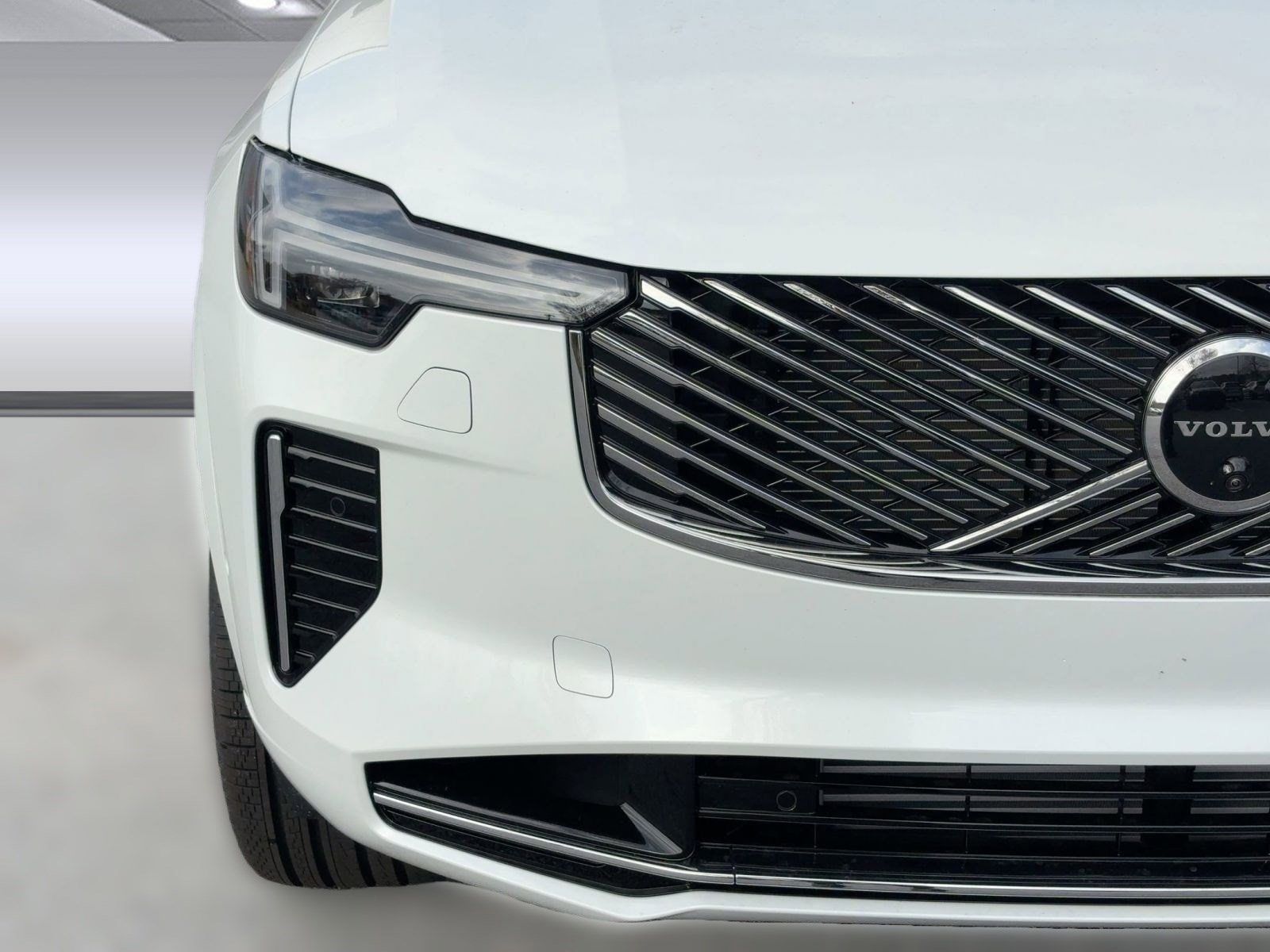 2026 Volvo XC90 Plus - Photo 11