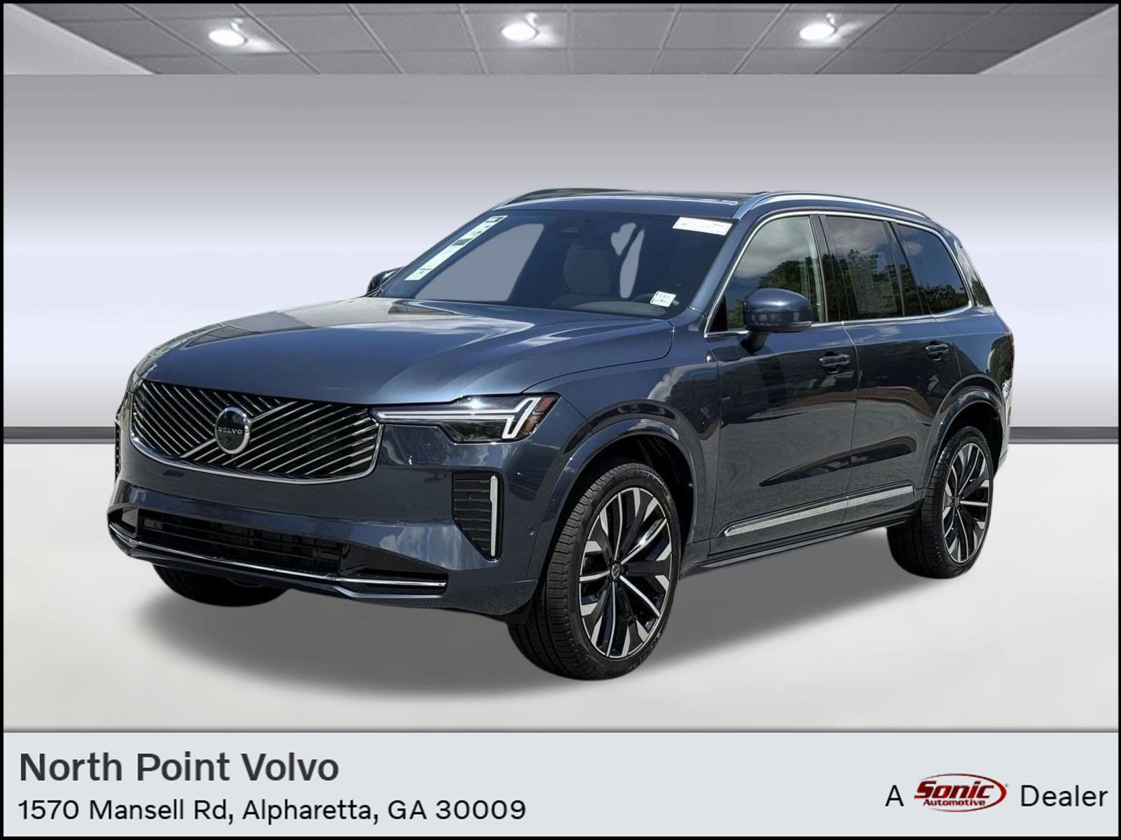 2026 Volvo XC90 Plus's photo