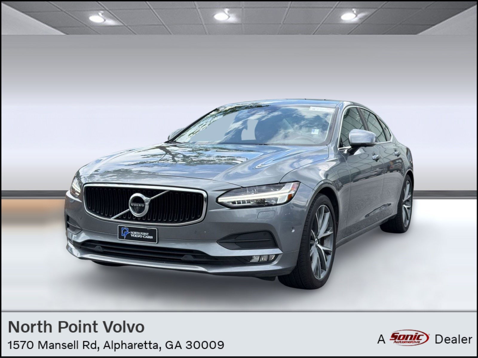 2017 Volvo S90 T6 Momentum AWD's photo