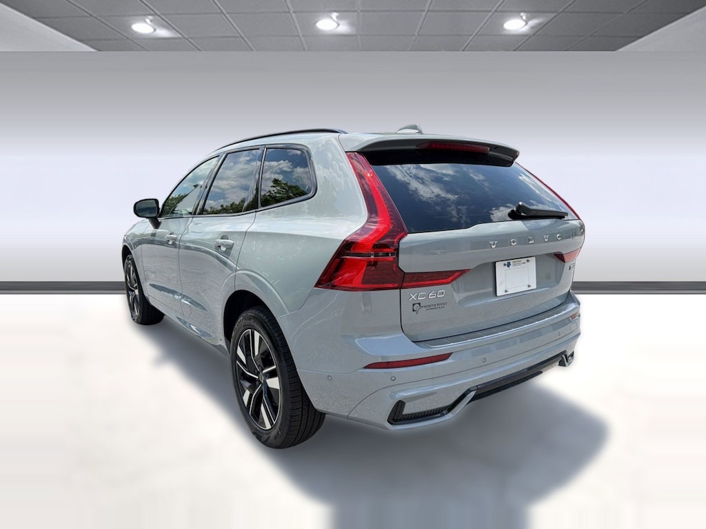 New 2026 Volvo XC60 B5 Plus SUV