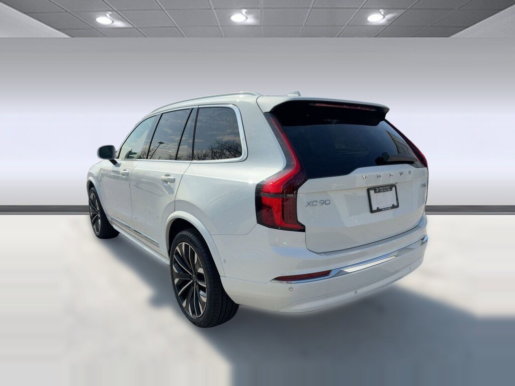 New 2026 Volvo XC90 plug-in hybrid T8 Plus 7-Seater SUV