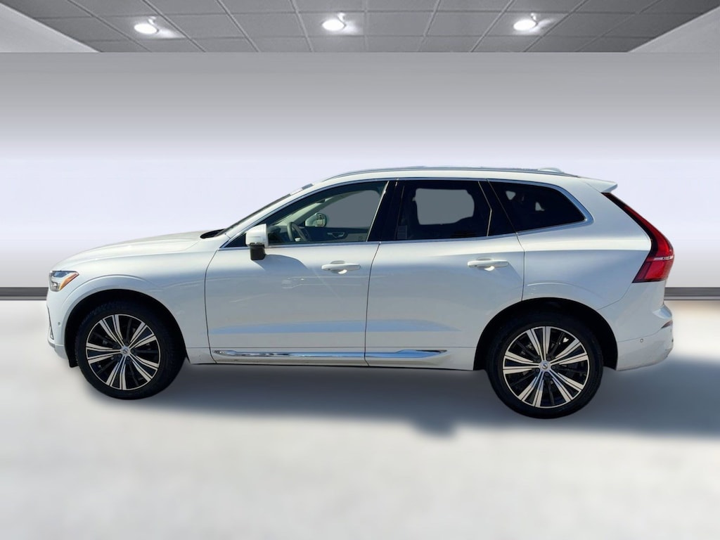 Used 2023 Volvo XC60 B5 Plus B5 FWD Plus Bright Theme