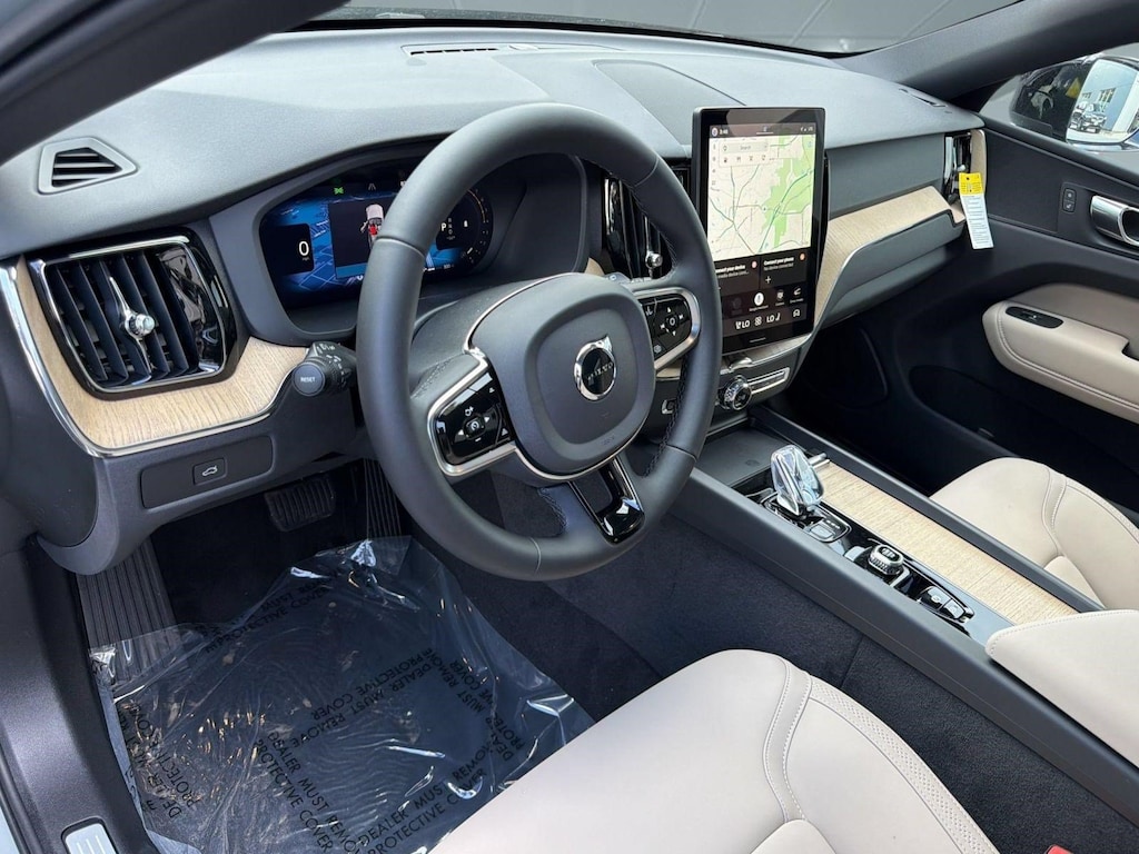 New 2026 Volvo XC60 B5 Plus SUV