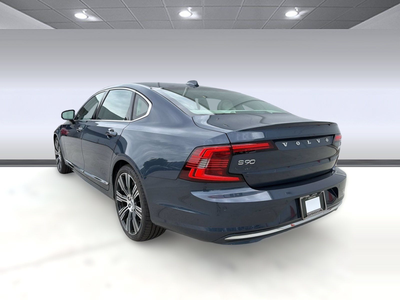S90 B6 Ultimate Sedan
