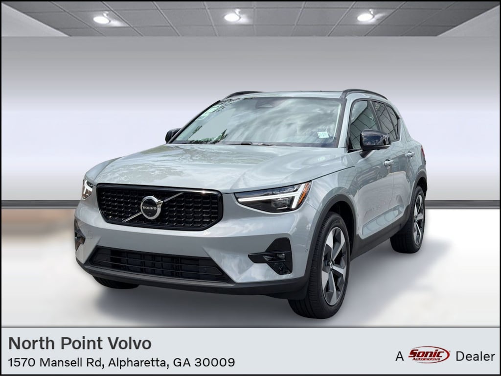 New 2026 Volvo XC40 B5 Plus SUV