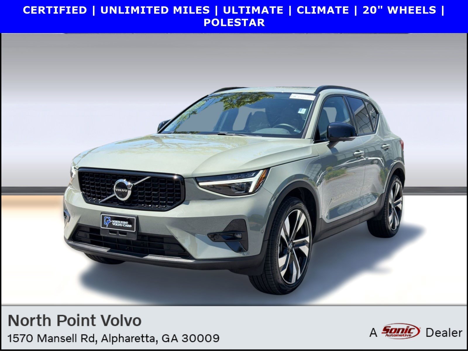 2023 Volvo XC40 B5 Ultimate Dark AWD's photo