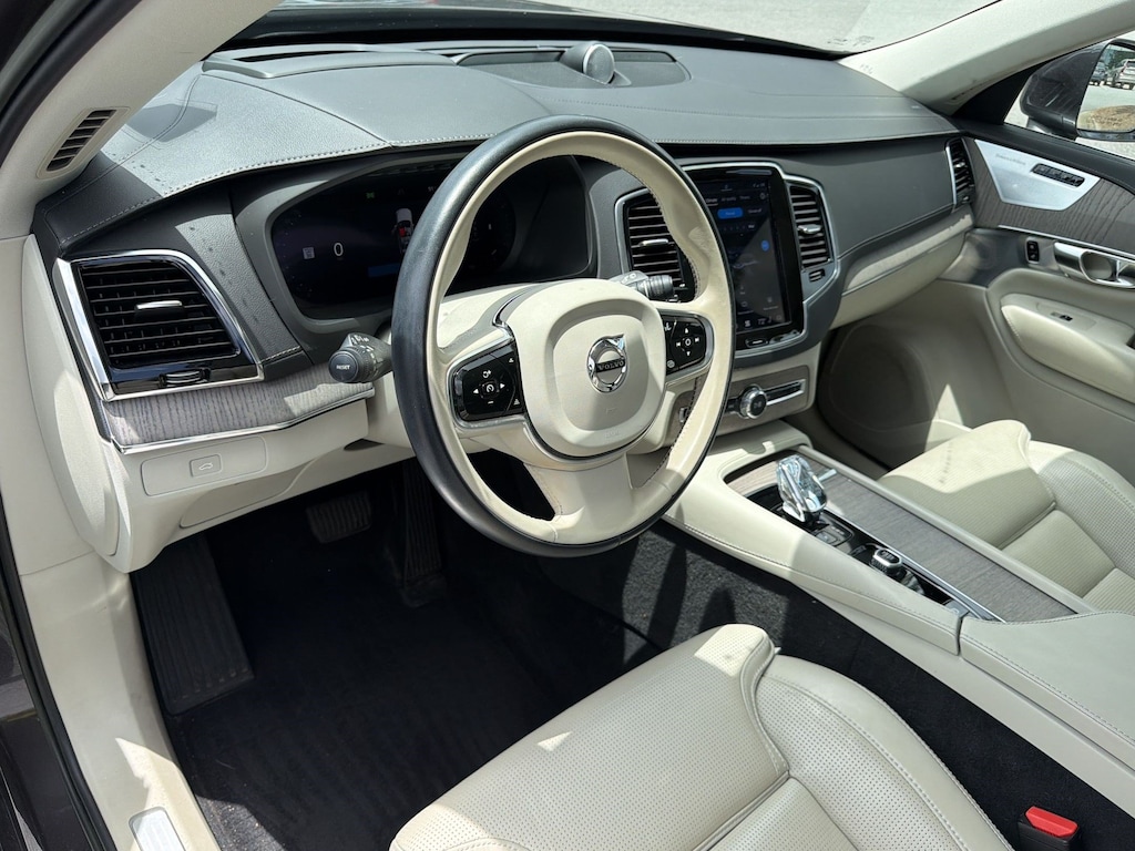 Certified 2023 Volvo XC90 B6 Ultimate 7 Passenger SUV