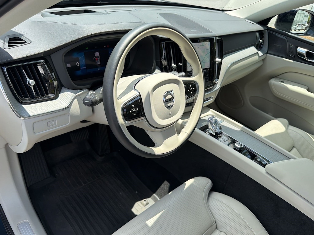 Certified 2024 Volvo XC60 Ultimate Dark Theme SUV