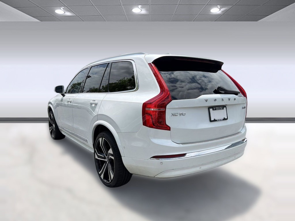Certified 2024 Volvo XC90 B6 Ultimate 7 Passenger SUV