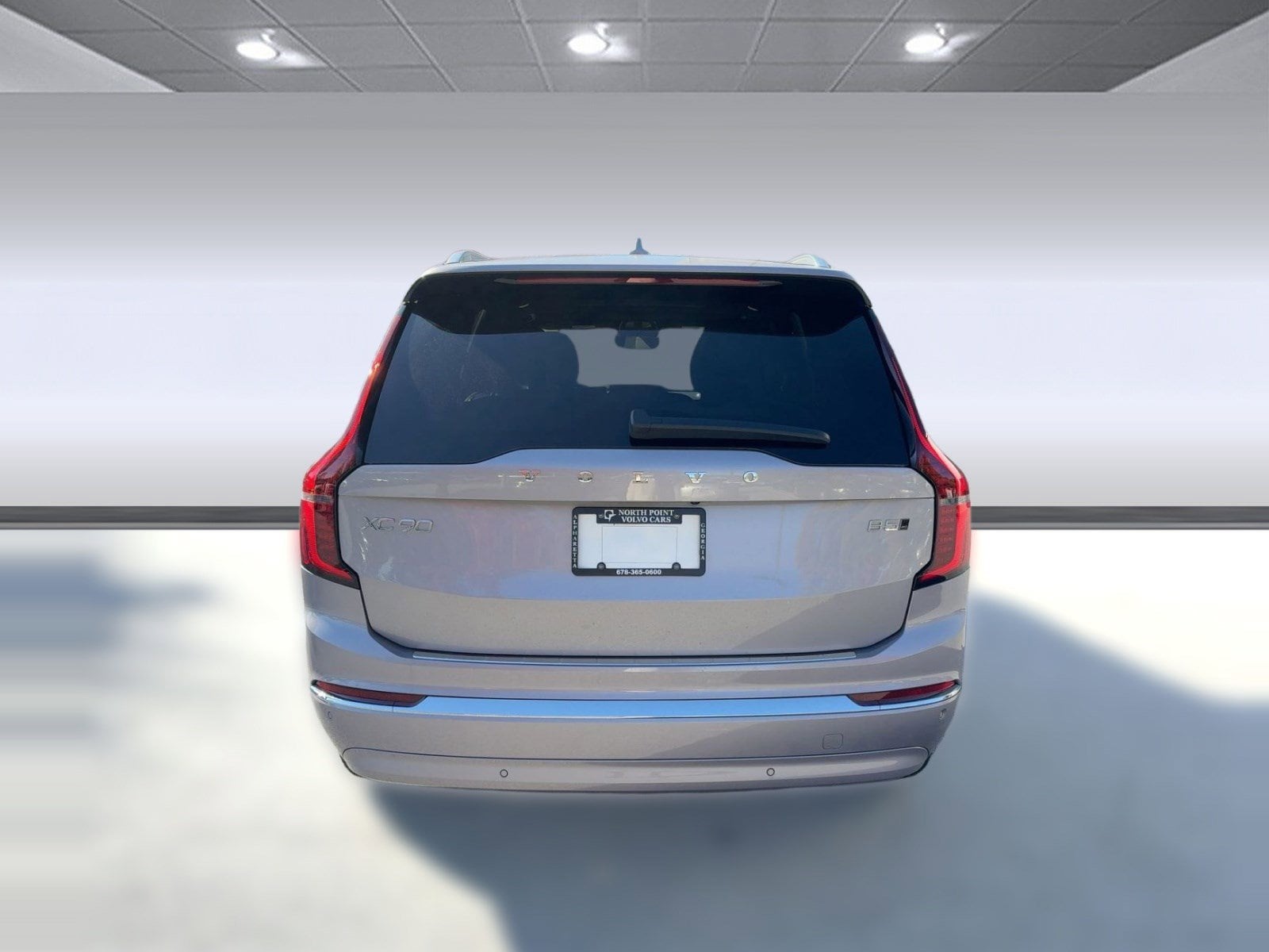 2026 Volvo XC90 Plus - Photo 10