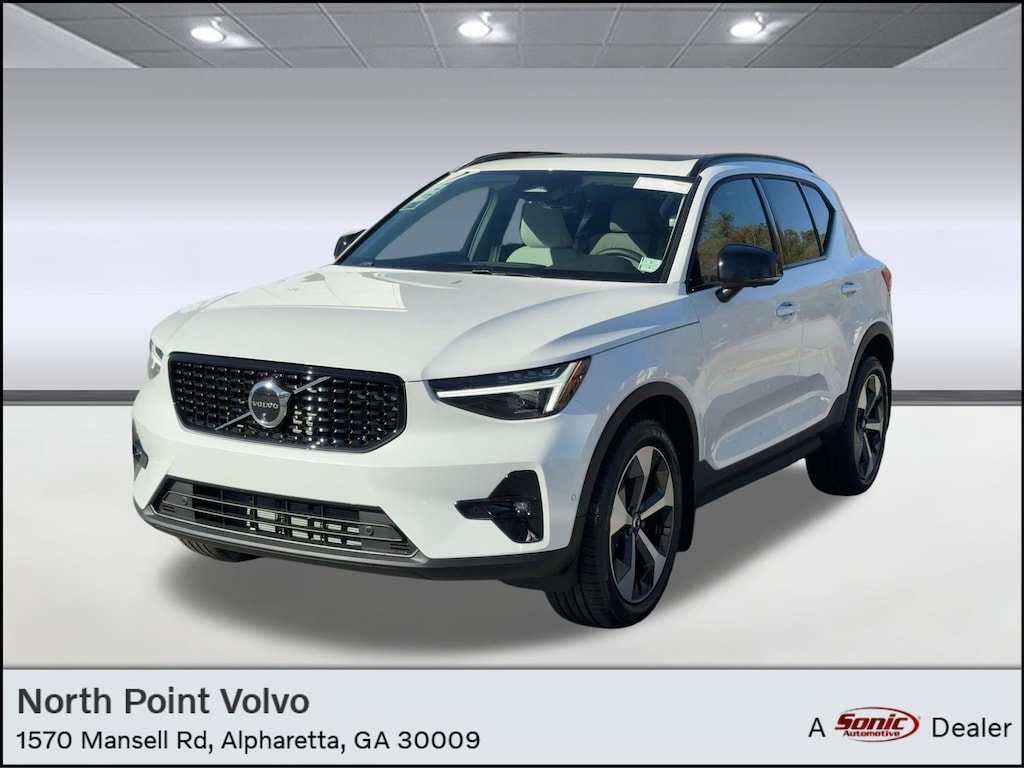 New 2026 Volvo XC40 B5 Plus SUV