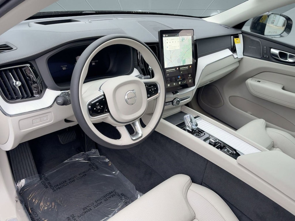 New 2026 Volvo XC60 plug-in hybrid T8 Ultra SUV