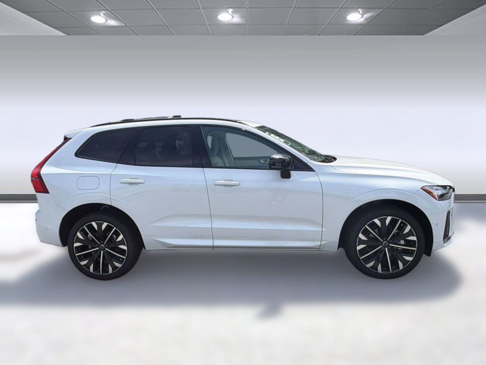 2026 Volvo XC60 Ultra - Photo 8