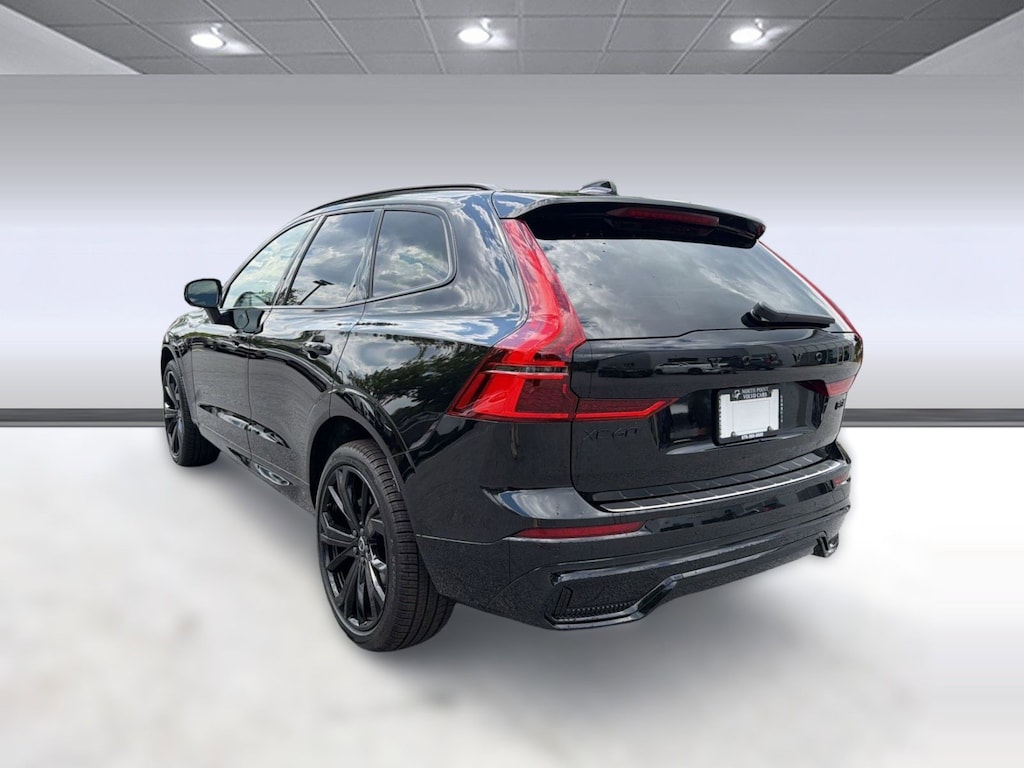 New 2026 Volvo XC60 B5 Ultra Black Edition SUV