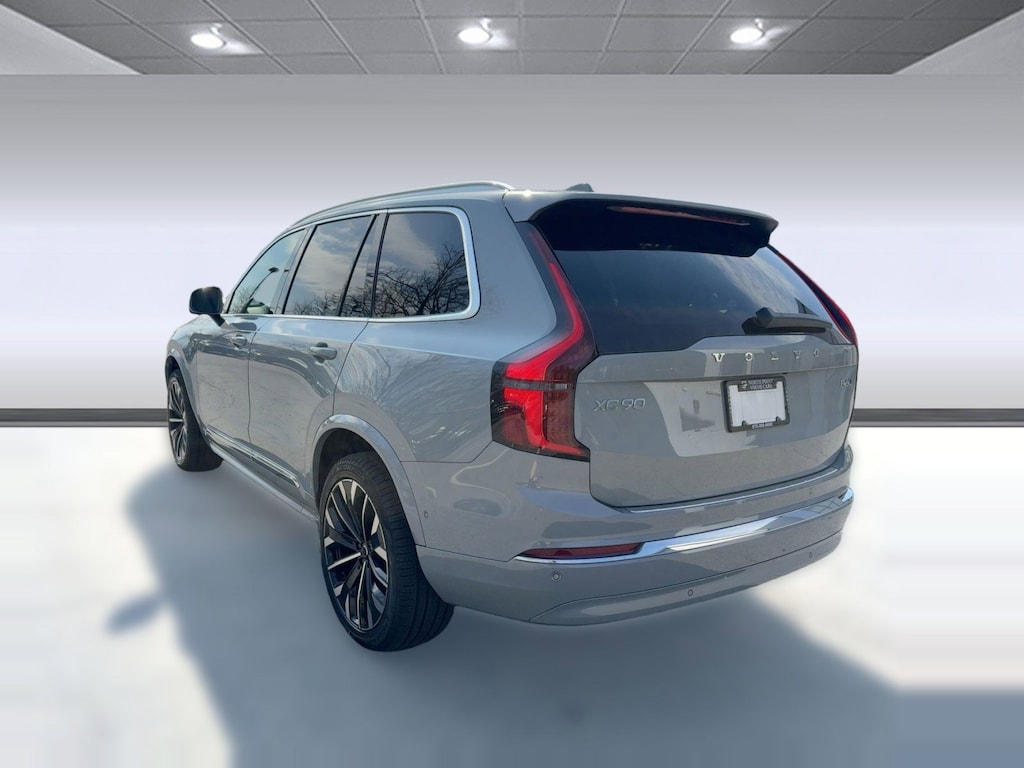 New 2026 Volvo XC90 B6 Plus 7-Seater SUV