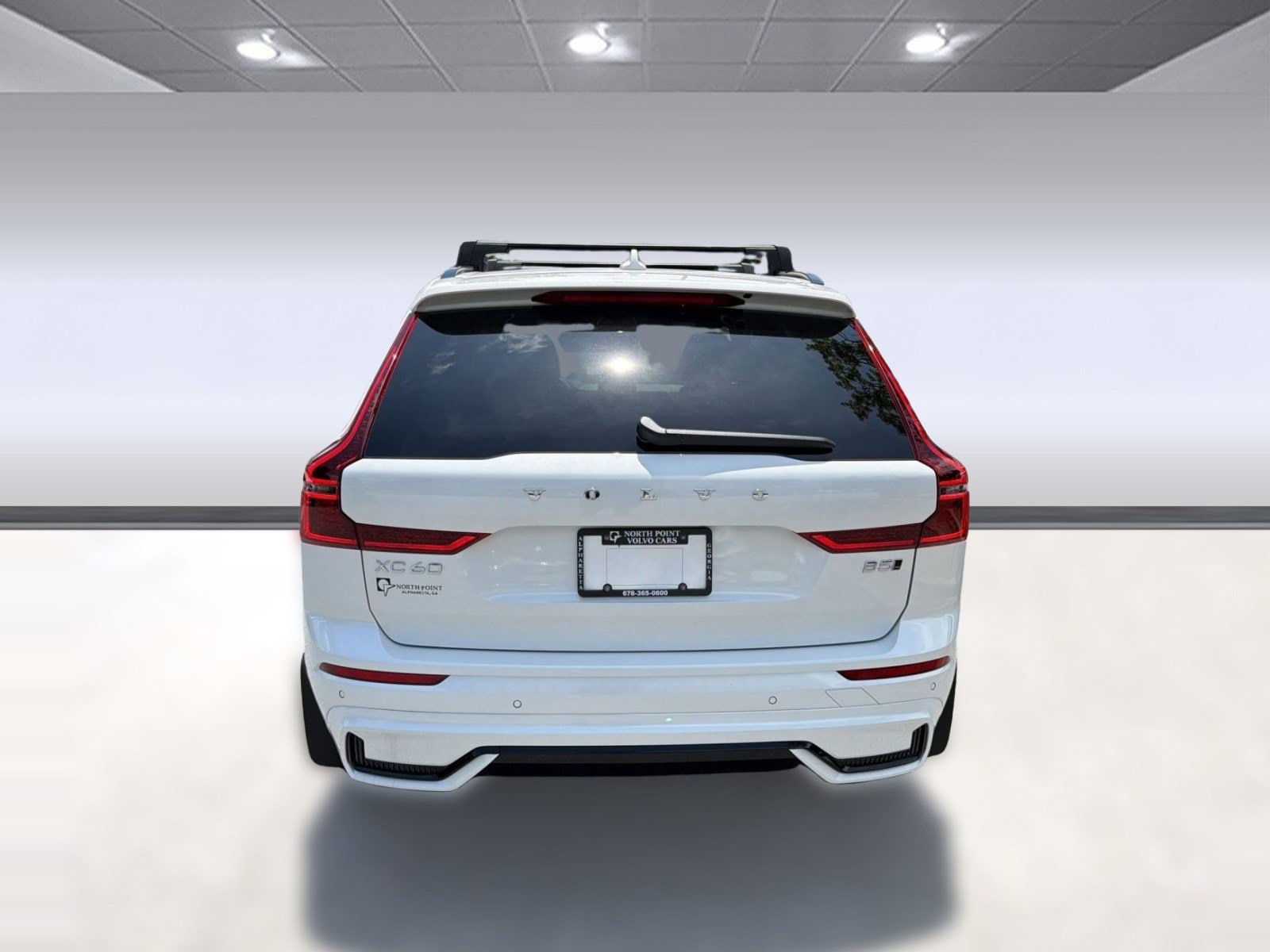 2026 Volvo XC60 Plus - Photo 10