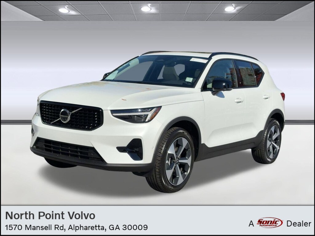 New 2026 Volvo XC40 B5 Plus SUV