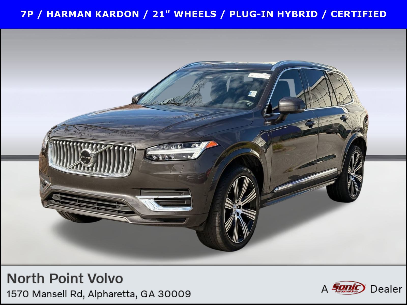 2023 Volvo XC90 Plus's photo