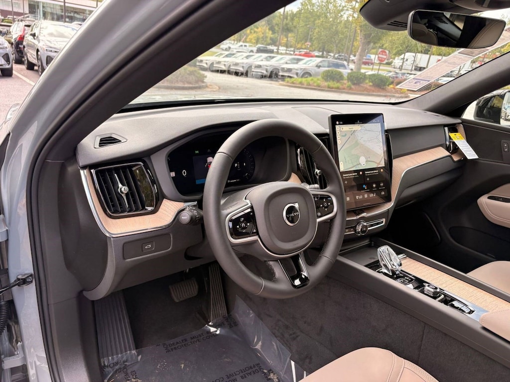 New 2026 Volvo XC60 B5 Plus SUV