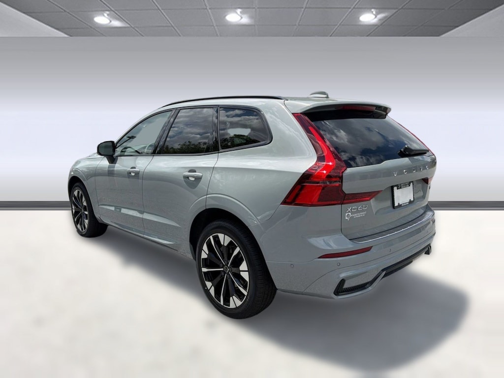New 2026 Volvo XC60 B5 Ultra SUV