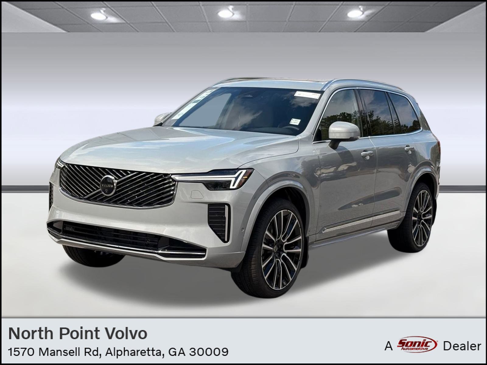 2026 Volvo XC90 Plus's photo