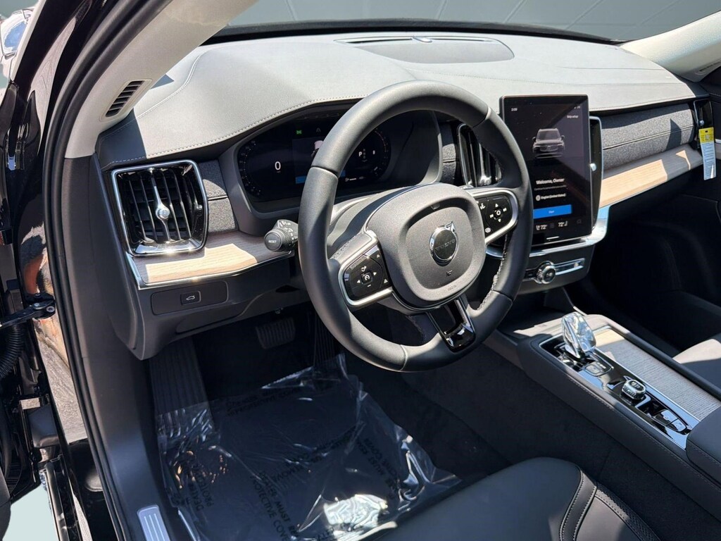 New 2026 Volvo XC90 B5 Plus 7-Seater SUV
