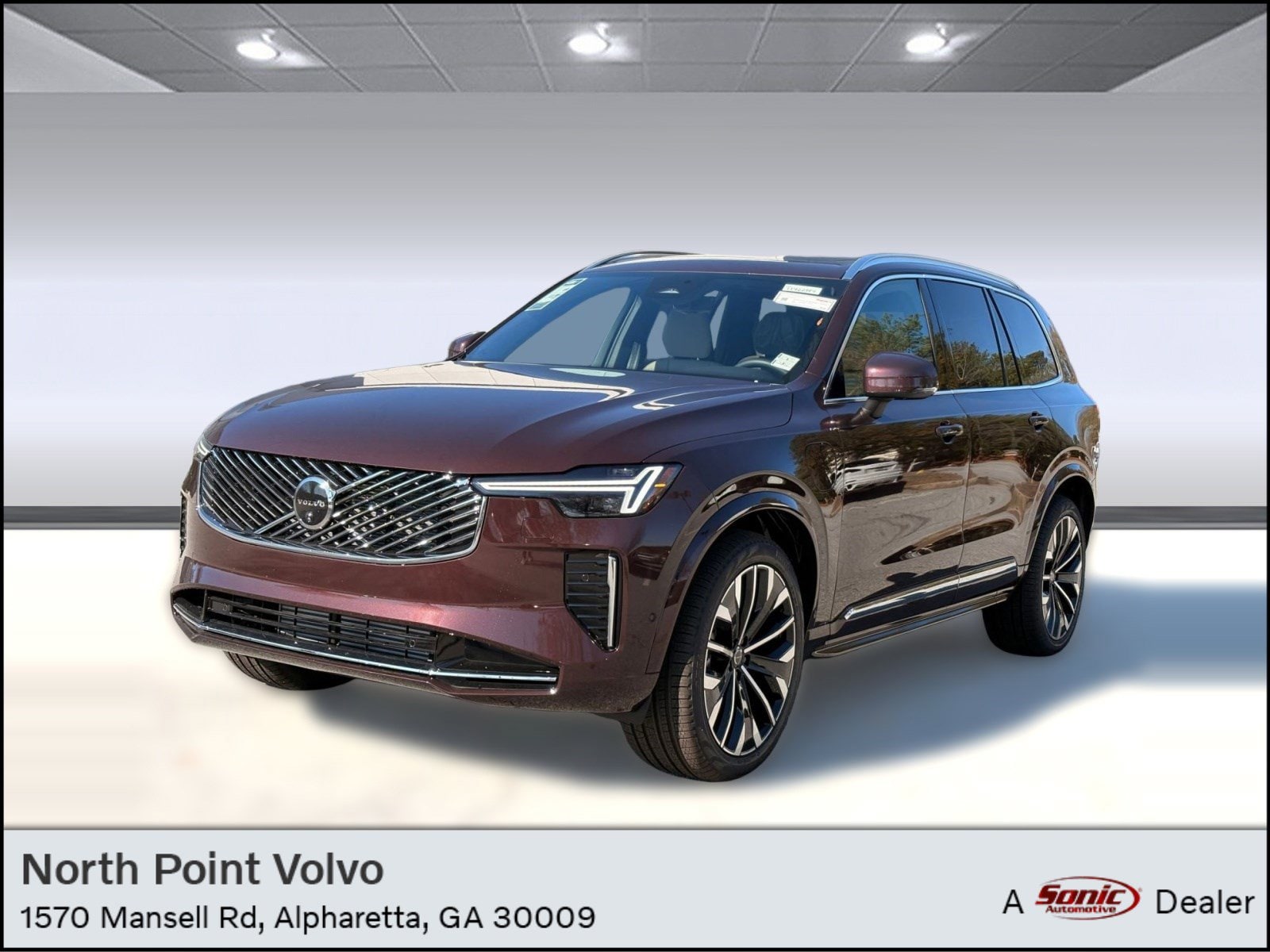 2026 Volvo XC90 Plus's photo