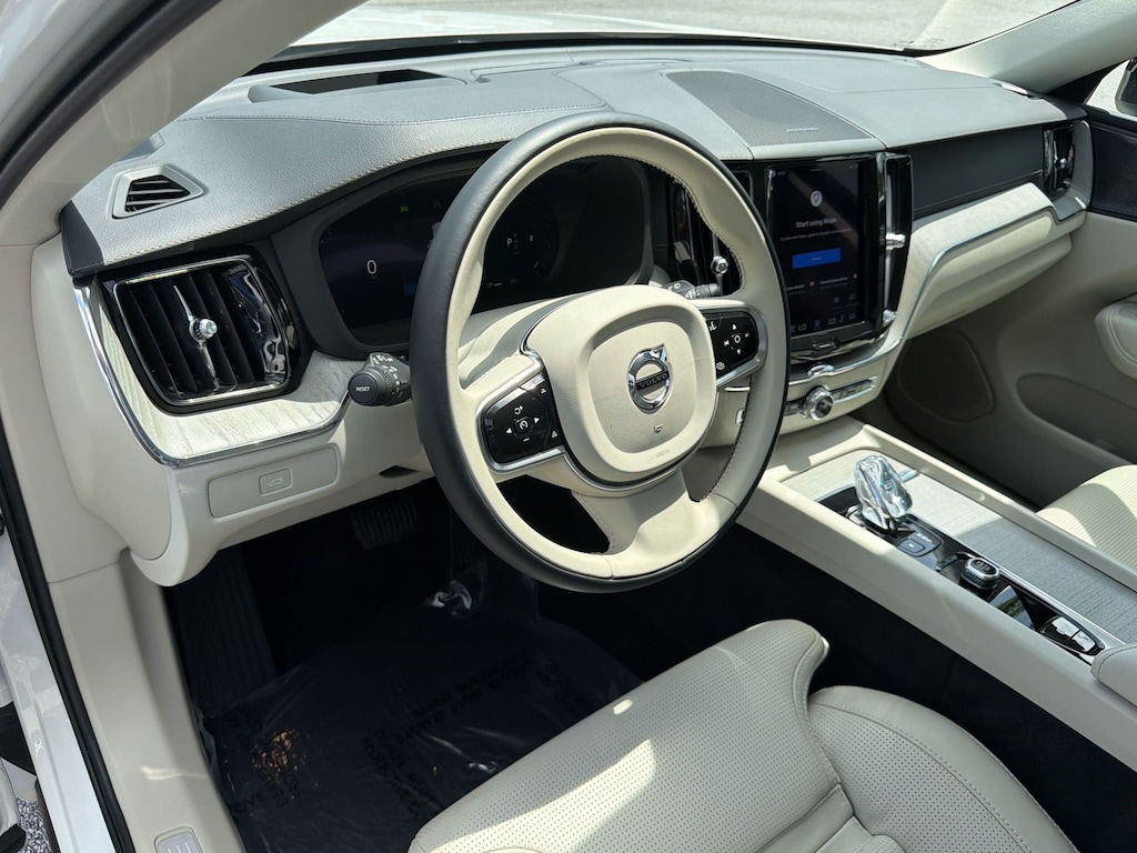 Certified 2023 Volvo XC60 B5 Ultimate SUV