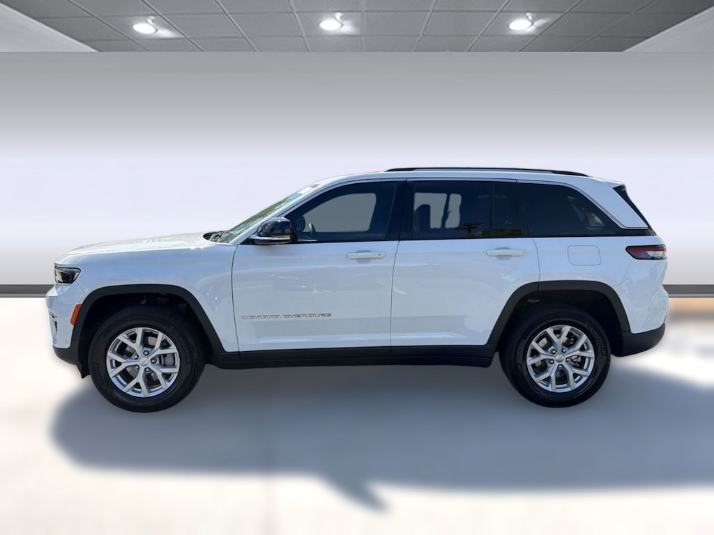 Used 2023 Jeep Grand Cherokee Limited SUV