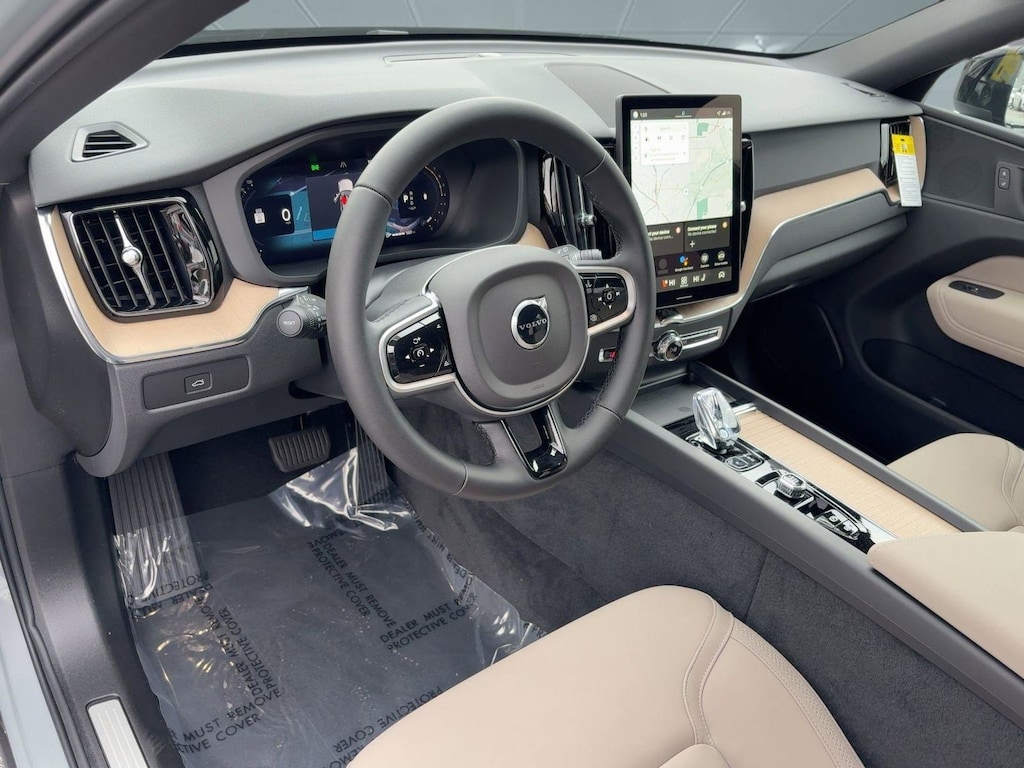 New 2026 Volvo XC60 B5 Plus SUV