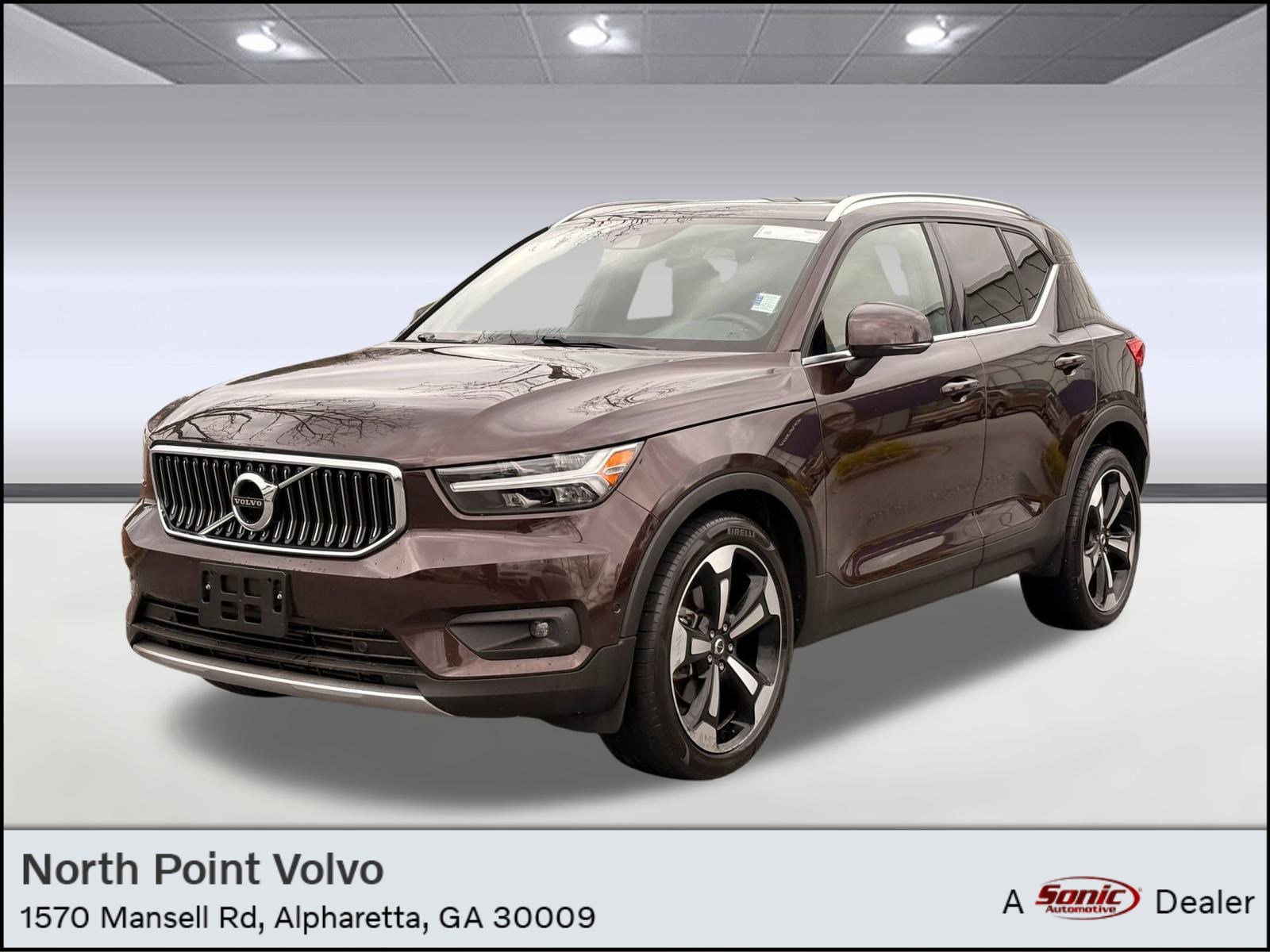 2019 Volvo XC40 Inscription's photo