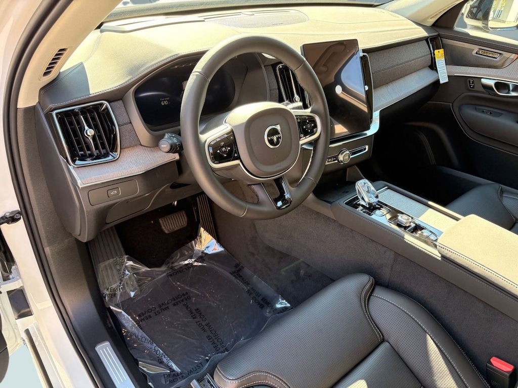 New 2026 Volvo XC90 B6 Ultra 7 Passenger SUV